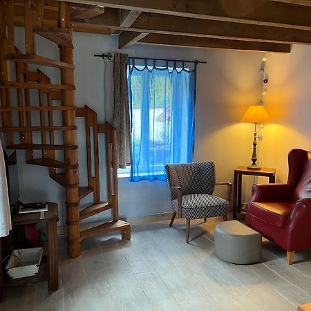 Maison Independante Pour 2 Tout Inclus Tiny House For 2 All Included Teilhet  Dış mekan fotoğraf